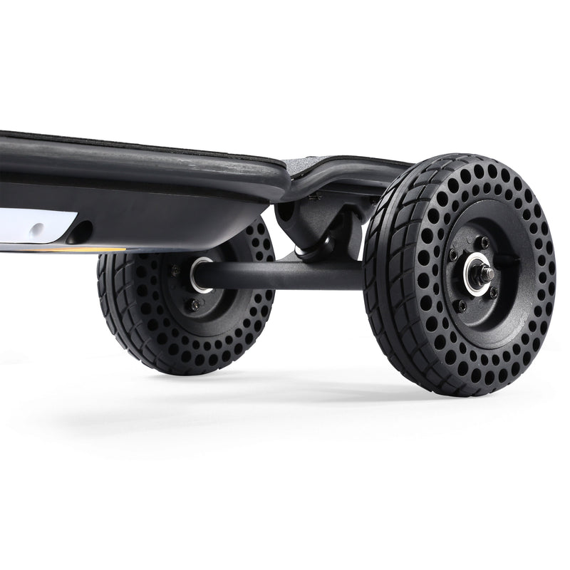 All-terrain Jupiter-01 electric skateboard by JKING