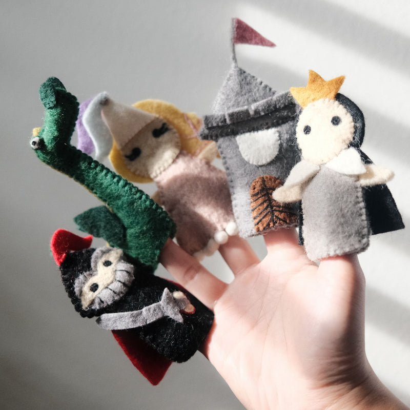 Princess and Knight | Felt Finger Puppet Set by Play Planet