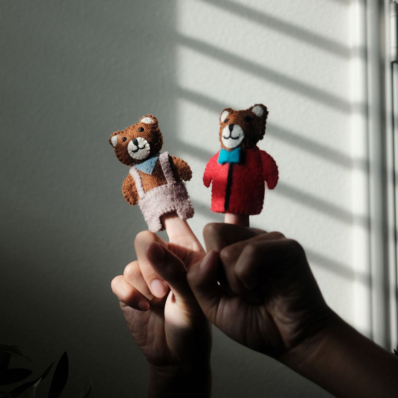 Goldilocks and Bears | Felt Finger Puppet Set by Play Planet