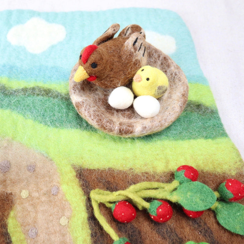 Felt Hen and Chick Set by Play Planet