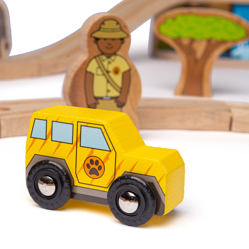 Safari Train Set by Bigjigs Toys