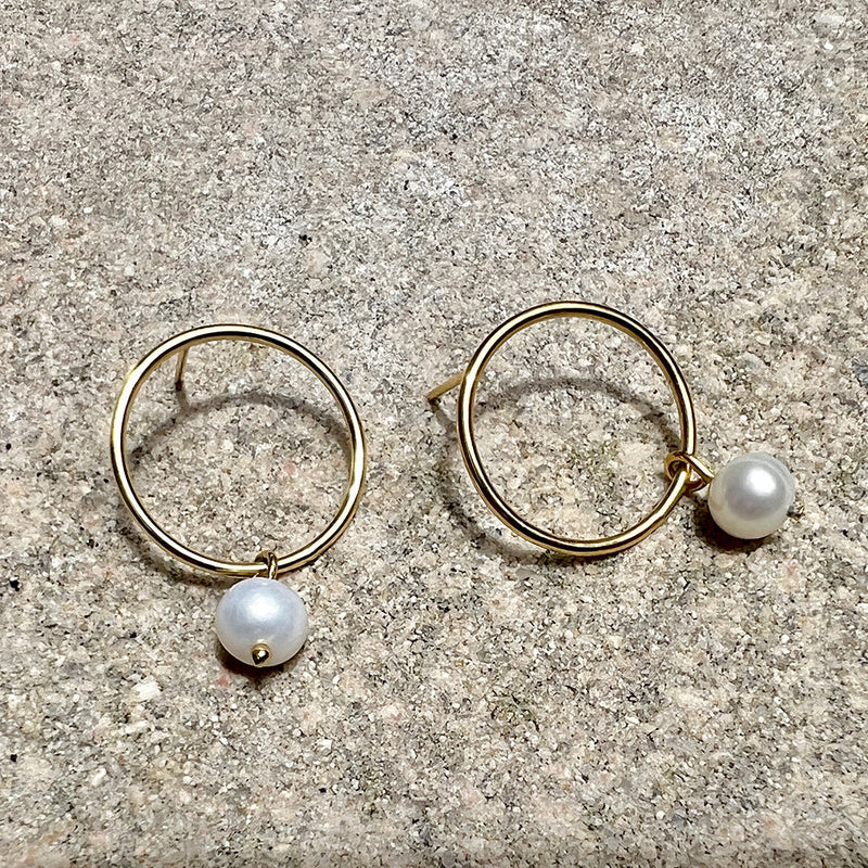 Circle Freshwater Pearl Earrings by SLATE + SALT