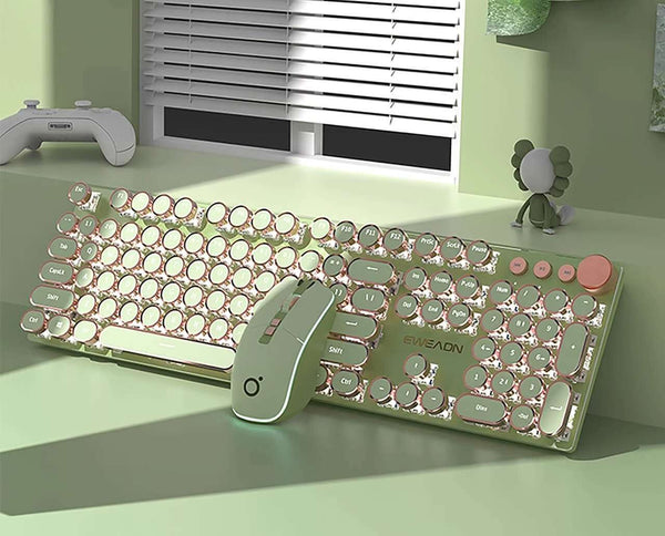 Retro Typewriter Wired Keyboard and Mouse Set 2 by The PNK Stuff