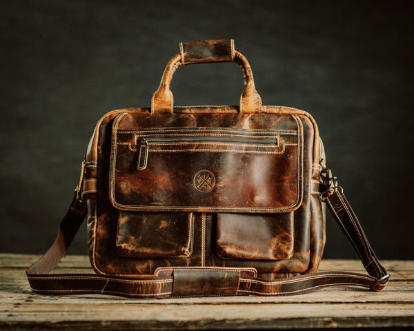 The “Clark” Pilot Bag by Vintage Gentlemen
